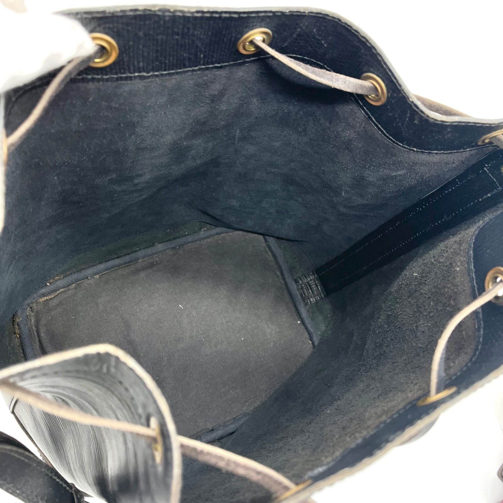 Louis Vuitton Grand Noe Épi Black